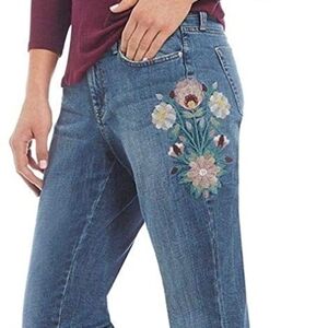 Jessica Simpson Embroidered Boyfriend Jeans EUC